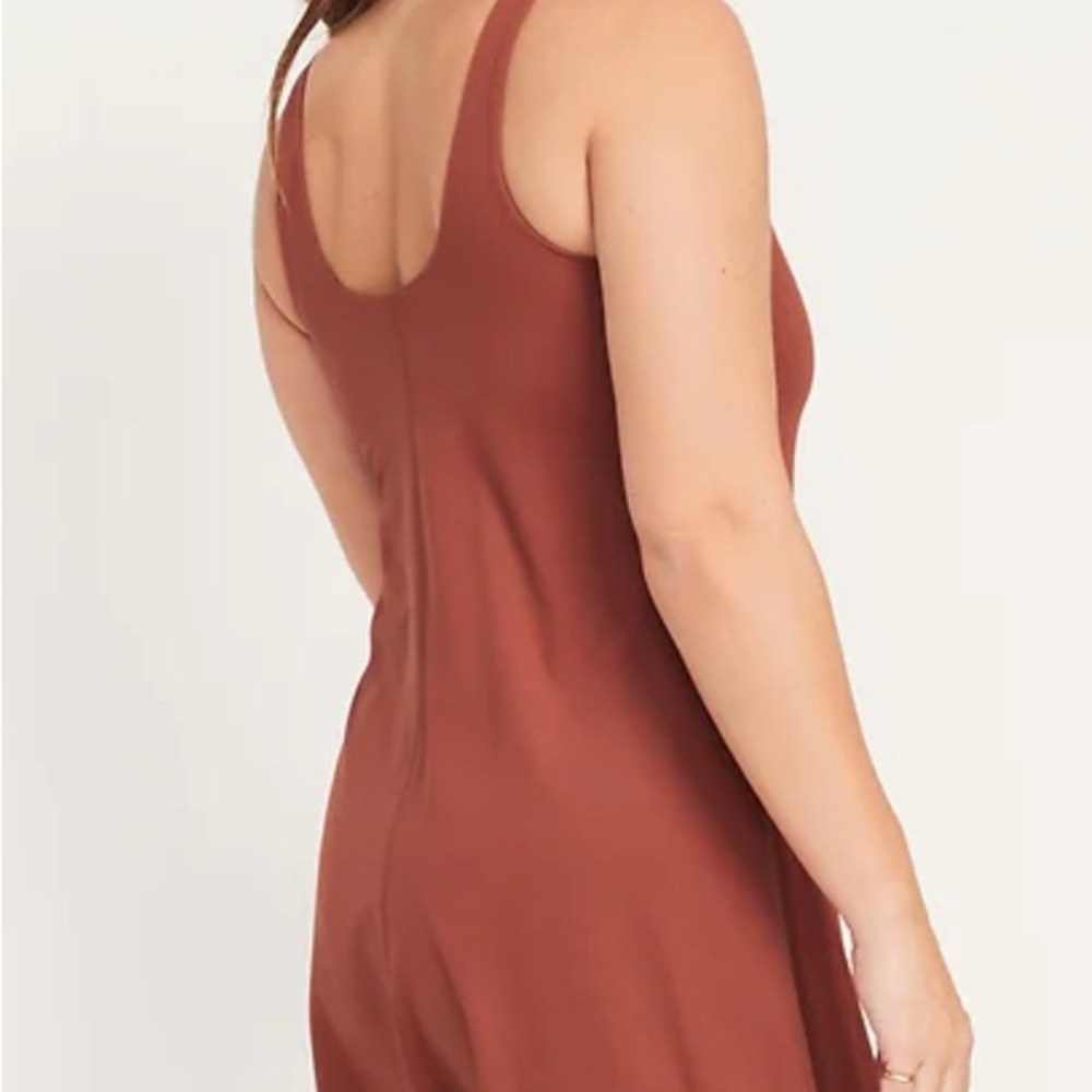 NWT - Old Navy PowerSoft Shelf- Bra Rust Athletic Activewear Dress - Picture 4 of 9
